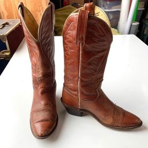 Cowboy boots ( Justin)